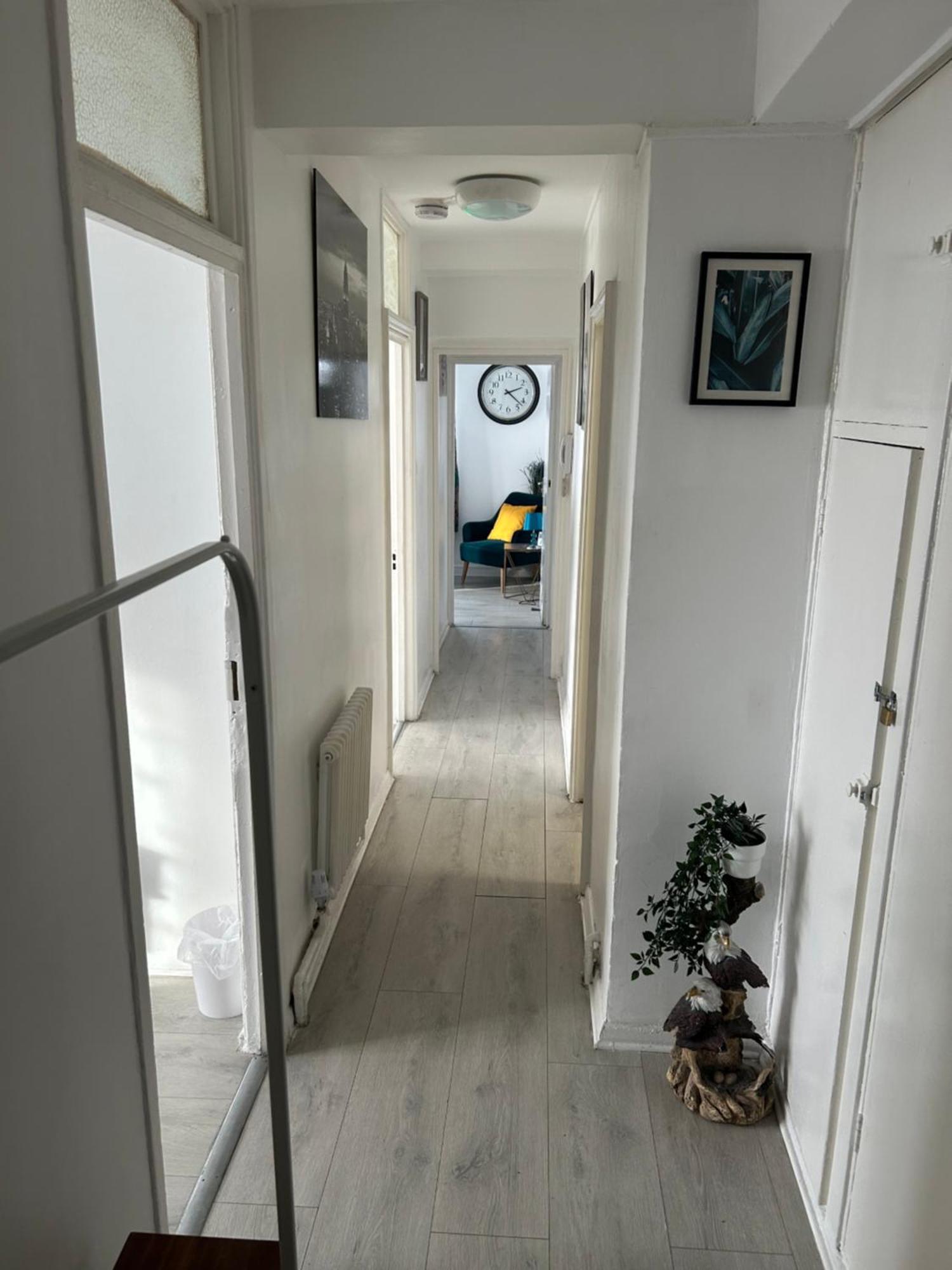 Cosy 2-Bedroom Flat In Finsbury Park, Modern, Convenient & Close To Central London! Bagian luar foto